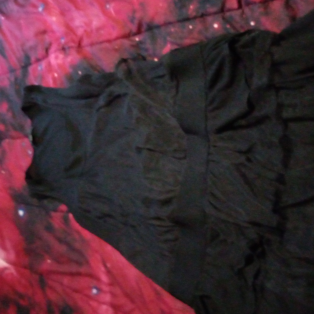 Black Ruffle Tank - Picture 2 of 4